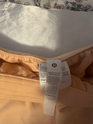 Lululemon Shorts thumbnail 2