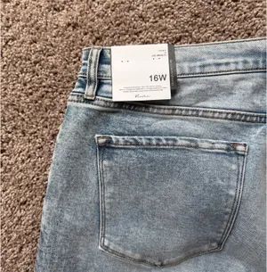 Ultra High-Rise KanCan Light Jeans USA 90s Flare thumbnail 6