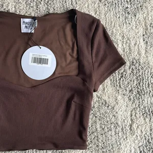 NWT Princess Polly Nolan Short Sleeve Ribbed Crop Top Size Small 4 Brown Cute thumbnail 7