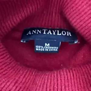 Ann Taylor Cashmere Turtleneck Sweater 3/4 Sleeve Red Size M thumbnail 3