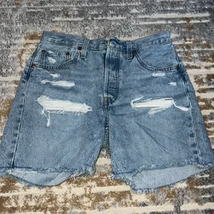 Levi’s Jean Shorts 501 thumbnail 1
