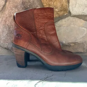 Timberland Womens Stratham Ankle Boots Block Heel Brown Leather Lug Sole thumbnail 1
