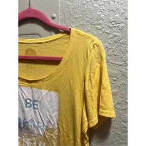 Life Is Good Be You Tiful T-Shirt Woman’s Size Medium thumbnail 4