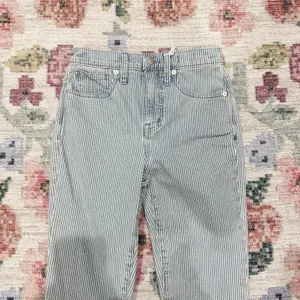 Madewell Pinstripe Skinny Jeans Size 24 High Rise Causa Comfort NWT thumbnail 2