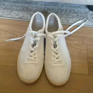 Rothy’s White Sneakers thumbnail 2