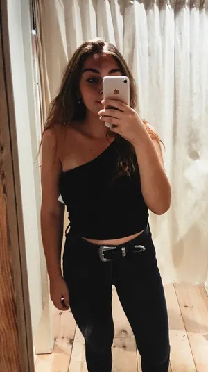 Brandy Melville Top thumbnail 1