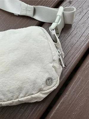Lululemon Crossbody Sling Bag - Minimal Everyday Carry thumbnail 12