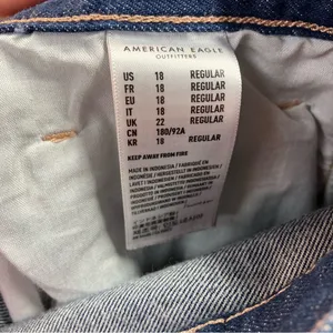 American Eagle Relaxed Mom Jean High Rise 18 Regular Momcore Classic Denim Women thumbnail 11