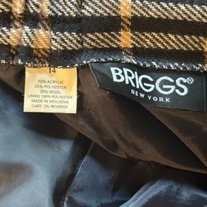 Vintage Briggs Wool Blend Plaid Mini Skirt - size 14 thumbnail 3