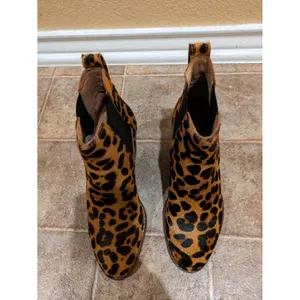Madewell The Regan Boot in Leopard Calf Hair Booties Shoes Women’s Size 5 thumbnail 3