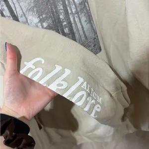 Taylor swift sweatshirt thumbnail 2