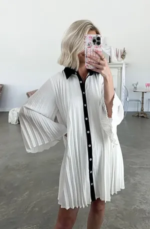 Flourish in Frills Dress White Size M thumbnail 1