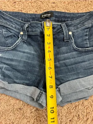 Bebe Dark Blue Rolled Cuff Denim Shorts size 26 thumbnail 4
