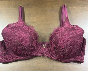 Victoria's Secret Lace Bra thumbnail 1