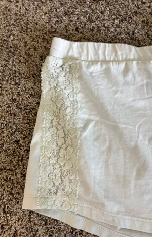 White Lace Sleep Shorts Size M thumbnail 2