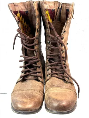Steve Madden 10 CHEVIE Hipster Leather Lace Up Southwest Pattern Lined Shoes thumbnail 1