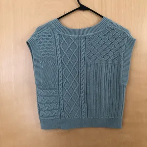 Jessica Simpson Sweater Vest thumbnail 3