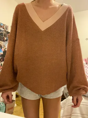 Listicle Sweater thumbnail 4