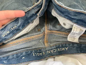 American Eagle Outfitters Mom Jeans thumbnail 3