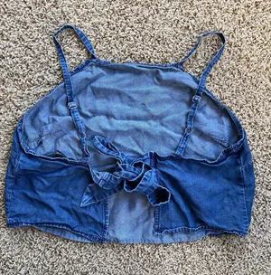 EXPRESS Chambray Denim Tie Back Crop Sz M thumbnail 5