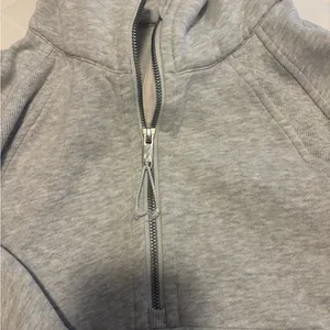 lululemon athletica Gray scuba half zip thumbnail 2