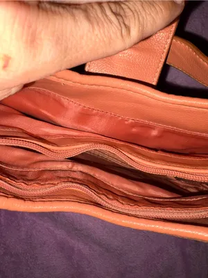 Shoulder Bag in Peach - Classic Women’s Handbag thumbnail 5