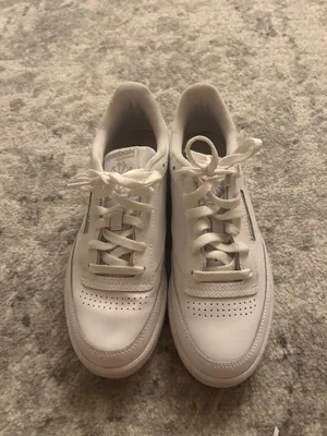 Reebok Sneakers thumbnail 2