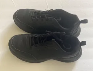 Black faux leather sneakers size: 8 thumbnail 8