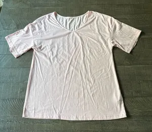 Women's Pink‎ V Neck Short Sleeve Tee Size Large thumbnail 1