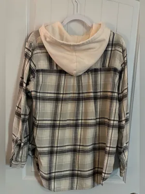American Eagle Oversized Hoodie Flannel - Medium thumbnail 3