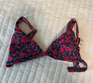Maaji Feeling Happy Jocelyn Fixed Triangle Bikini Top thumbnail 2