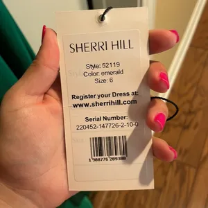 Sherri hill 52119 emerald green gown thumbnail 8