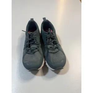 On Cloud Women's running Size 9 Green thumbnail 3