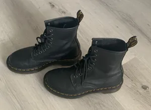 Dr. Martens 1460 Smooth Black Leather Boots thumbnail 3