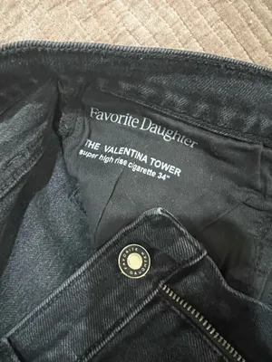 Favorite Daughter Valentina Super High-Rise Cigarette Jeans Black thumbnail 3