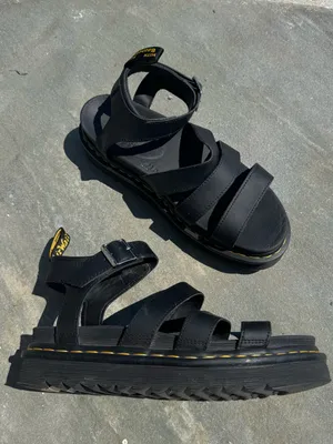 Dr. Martens Blaire Platform Sandal Black Buckle Strap Women’s 10 Grunge Goth Emo thumbnail 1