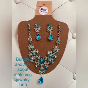 #678 Homecoming/Holiday Cinderella Blue V-neck Sequins-Small/Size 4-6 thumbnail 8