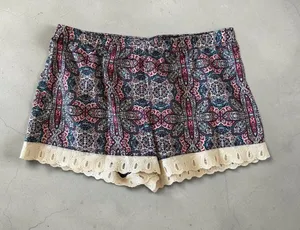 ARTISAN NY Multicolor Lace Trim Shorts Size Medium thumbnail 1