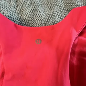 LADIES LULULEMON INVIGORATE TRAIN TANK active gym wear SONIC PINK size 12 dance thumbnail 5