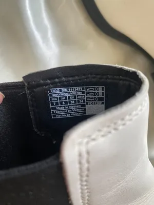 UGG Women's White & Black Emmeth Boots thumbnail 6
