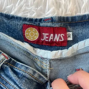 Y2K Flare Jeans Bird Graphic Studded Denim Low Rise Size 30 thumbnail 2