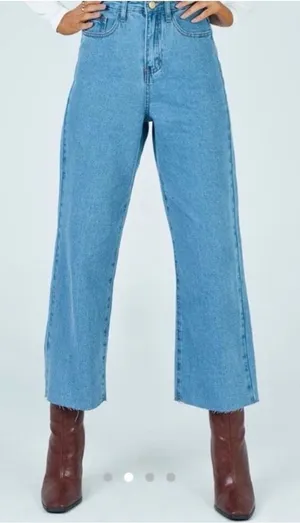 New Princess Polly Ruby Cropped Mid Wash Jean Size 6 thumbnail 1