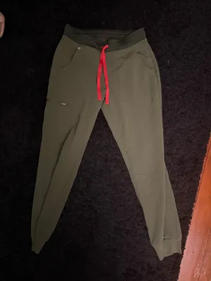 FIGS Scrub Pants thumbnail 1