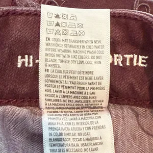 American Eagle‎ Outfitters Hi-Rise Super Stretch Burgundy Red Shortie Shorts 10 thumbnail 8
