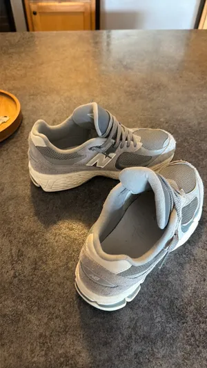 New Balance Shoes thumbnail 4