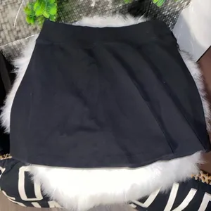PINK Victoria's Secret Black Active Skort thumbnail 3