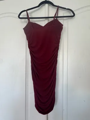 Emerald Sundae Burgundy bodycon dress with ruched detailing thumbnail 2