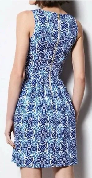 Milly Blue White Cotton Floral Sleeveless‎ V-Neck Shift Dress Sz 10 Fit & Flare thumbnail 1