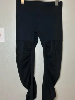 Alo yoga Pilates mesh leggings black quietluxury trendy influencer casual medium thumbnail 4