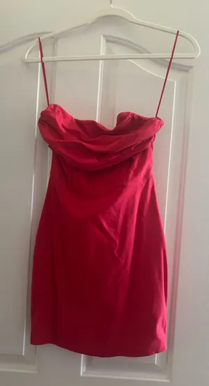 Red mini dress thumbnail 1